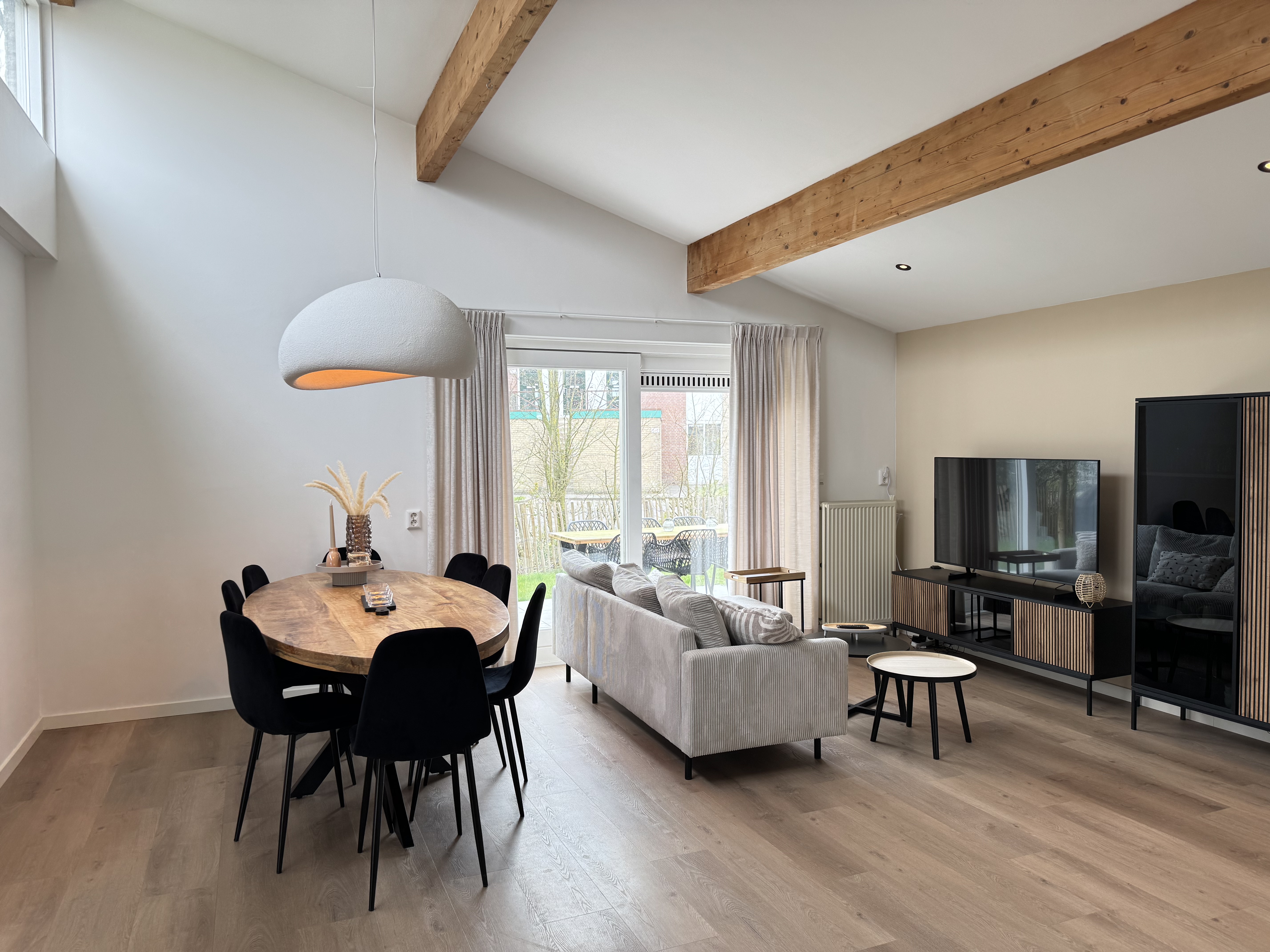 ferienhaus-julianadorp-am-meer-ooghduyne-194-wohnzimmer.jpeg